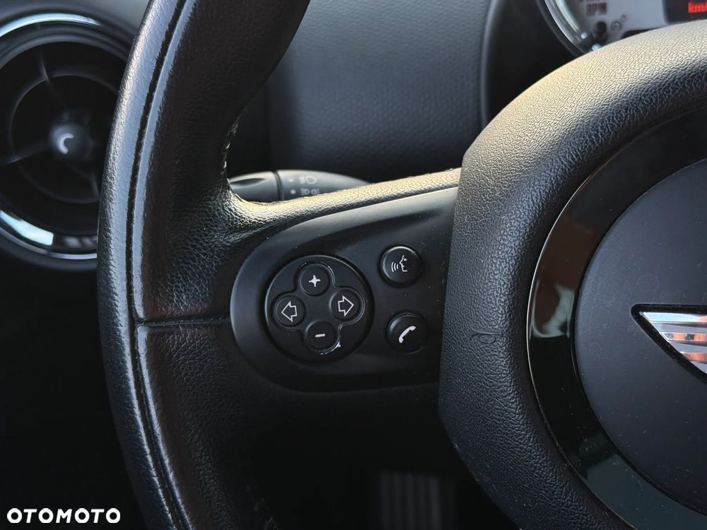 MINI Paceman Cooper SD ALL4 - 29