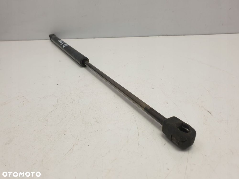 VW Golf II TELESKOP SIŁOWNIK klapy BAGAŻNIKA - 2