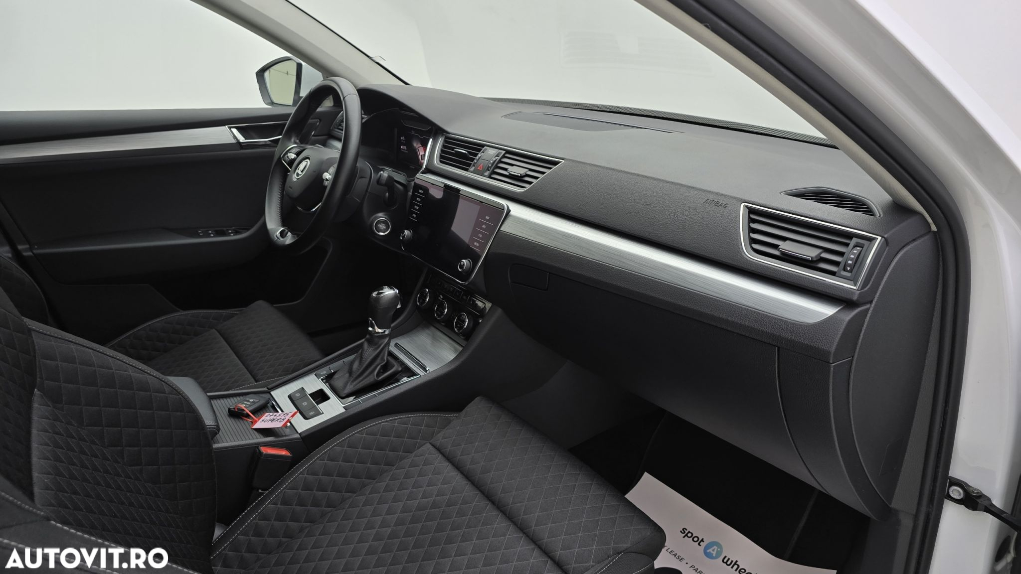 Skoda Superb - 20