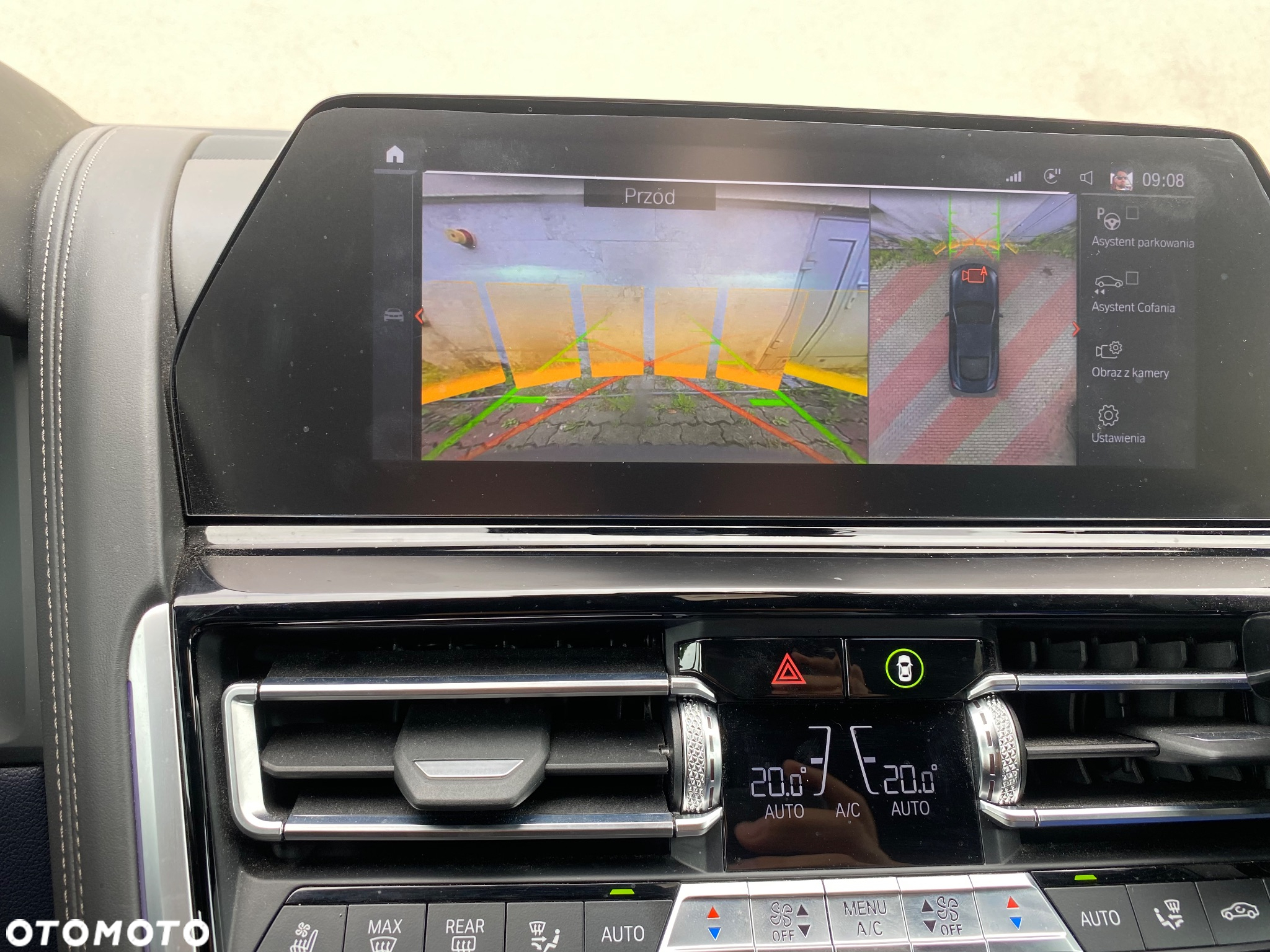 BMW Seria 8 - 14