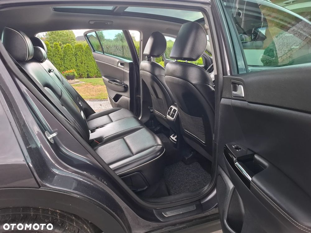Kia Sportage 1.6 T-GDI AWD GT Line - 23