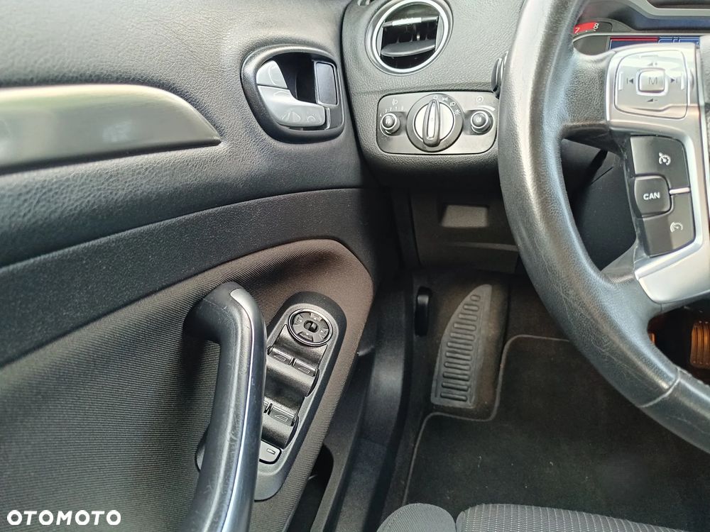 Ford Mondeo 2.0 T Titanium S MPS6 - 17