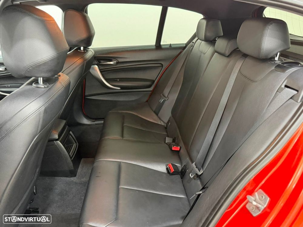 BMW 118 dA Pack M - 6