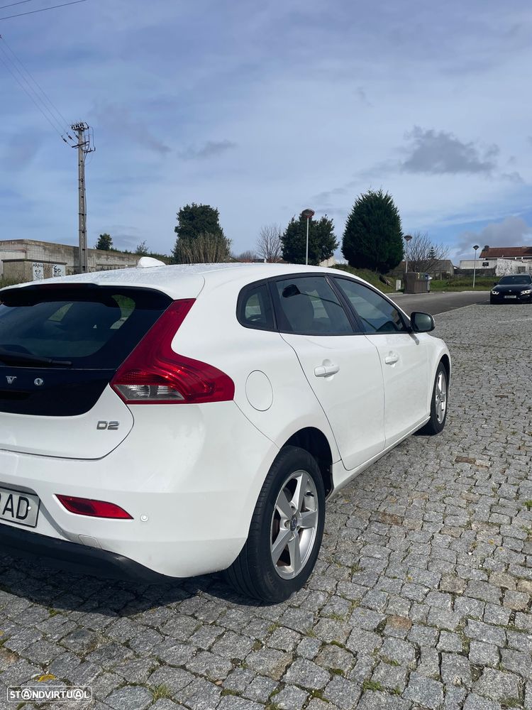 Volvo V40 D2 - 7