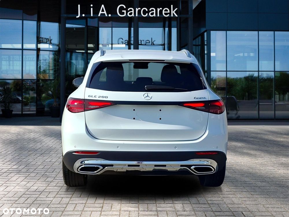 Mercedes-Benz GLC - 4