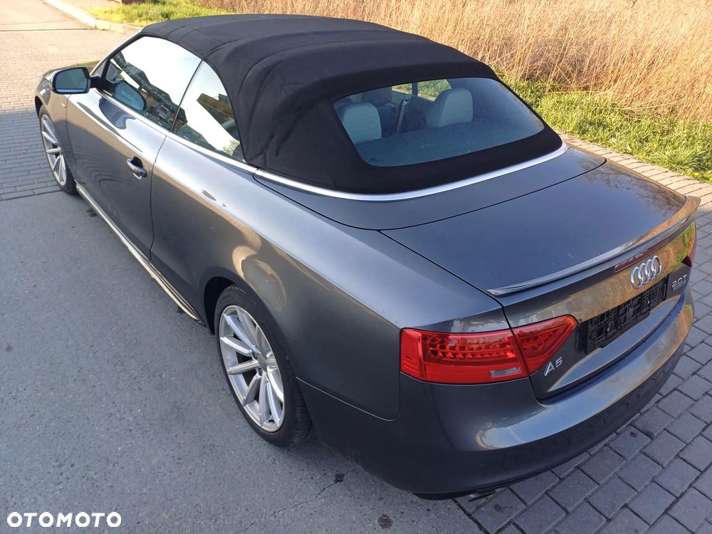 Audi A5 Cabrio - 12