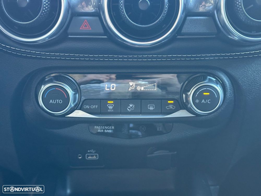 Nissan Juke 1.0 DIG-T N-Design Black DCT - 12