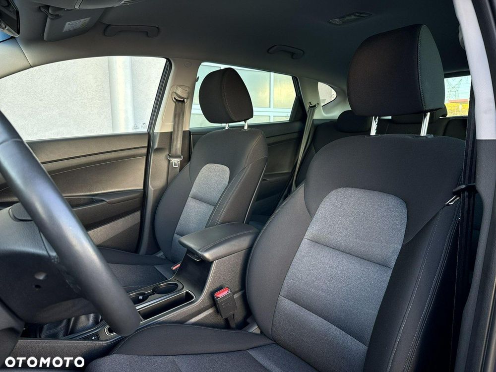 Hyundai Tucson 1.6 GDi Comfort 2WD - 25