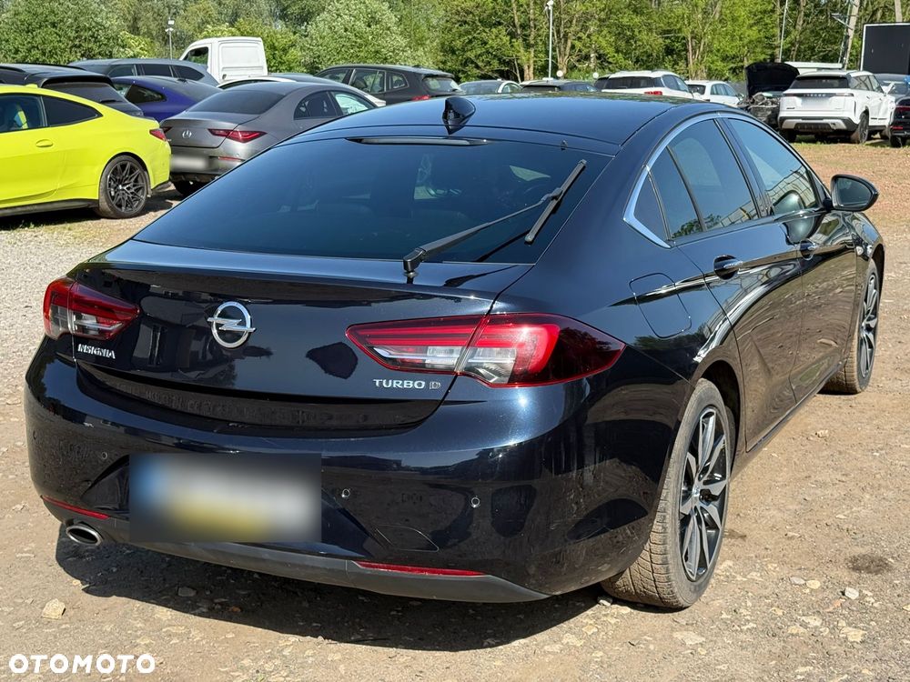 Opel Insignia ver-2-0-cdti-cosmo - 4