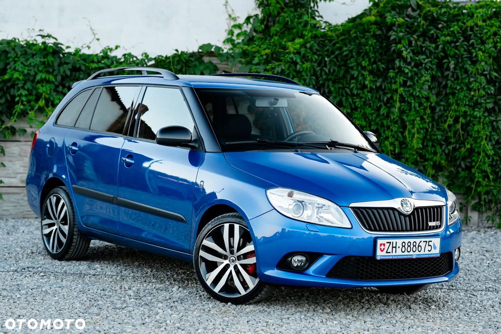 Skoda Fabia 1.4 TSI DSG RS - 3