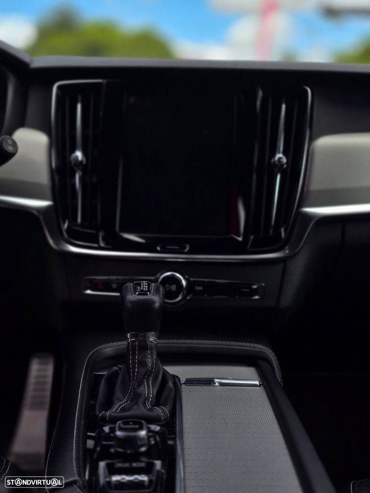 Volvo V90 2.0 D4 R-Design Geartronic - 12