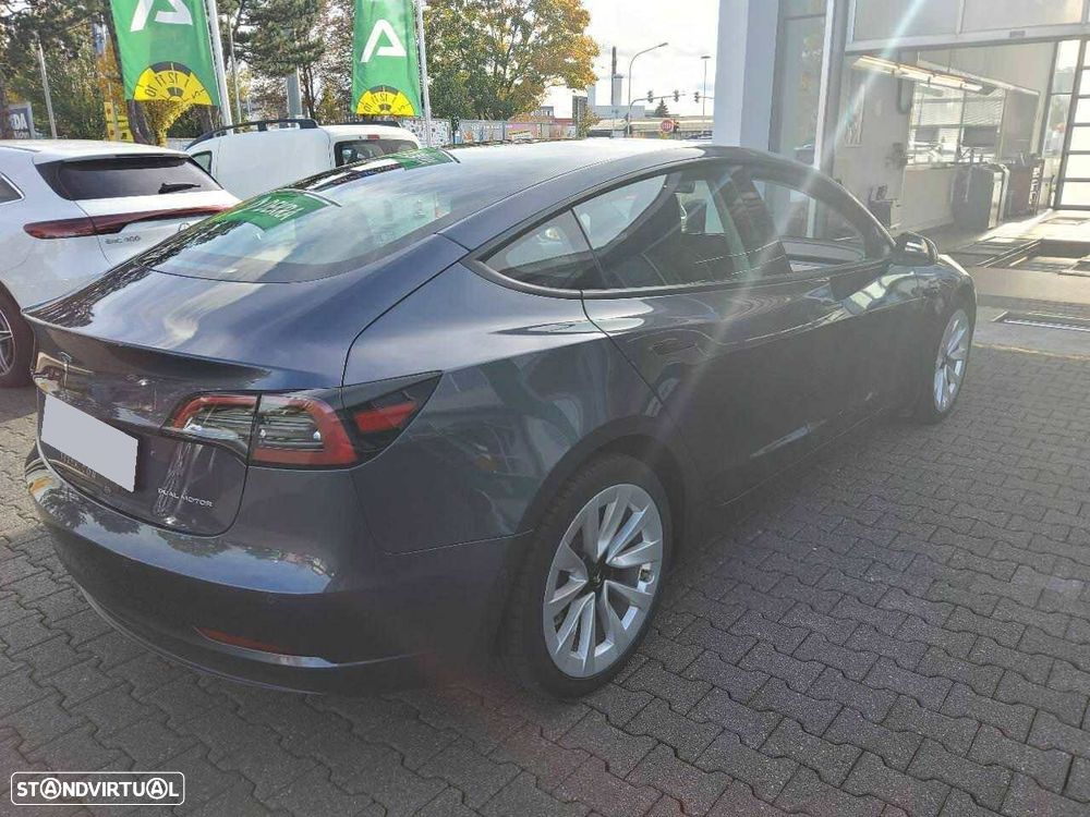 Tesla Model 3 Long Range AWD Dual Motor - 3