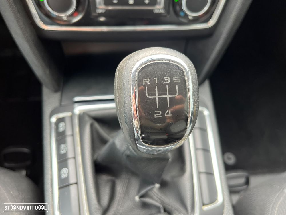 Skoda Octavia 1.6 TDI Greenline - 14