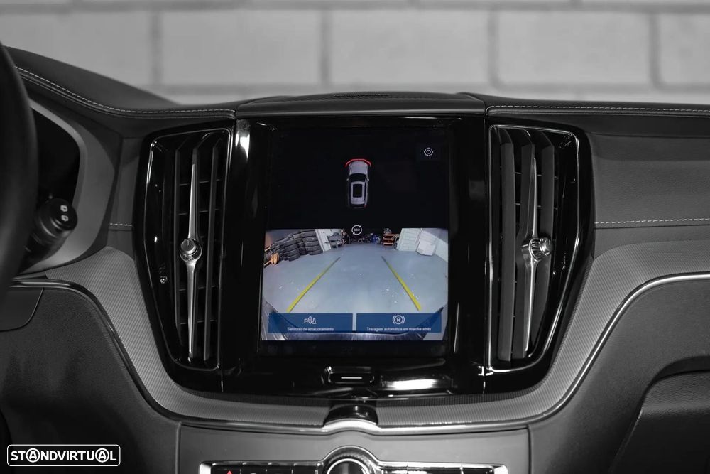 Volvo XC 60 T8 AWD Plus Black Edition - 18