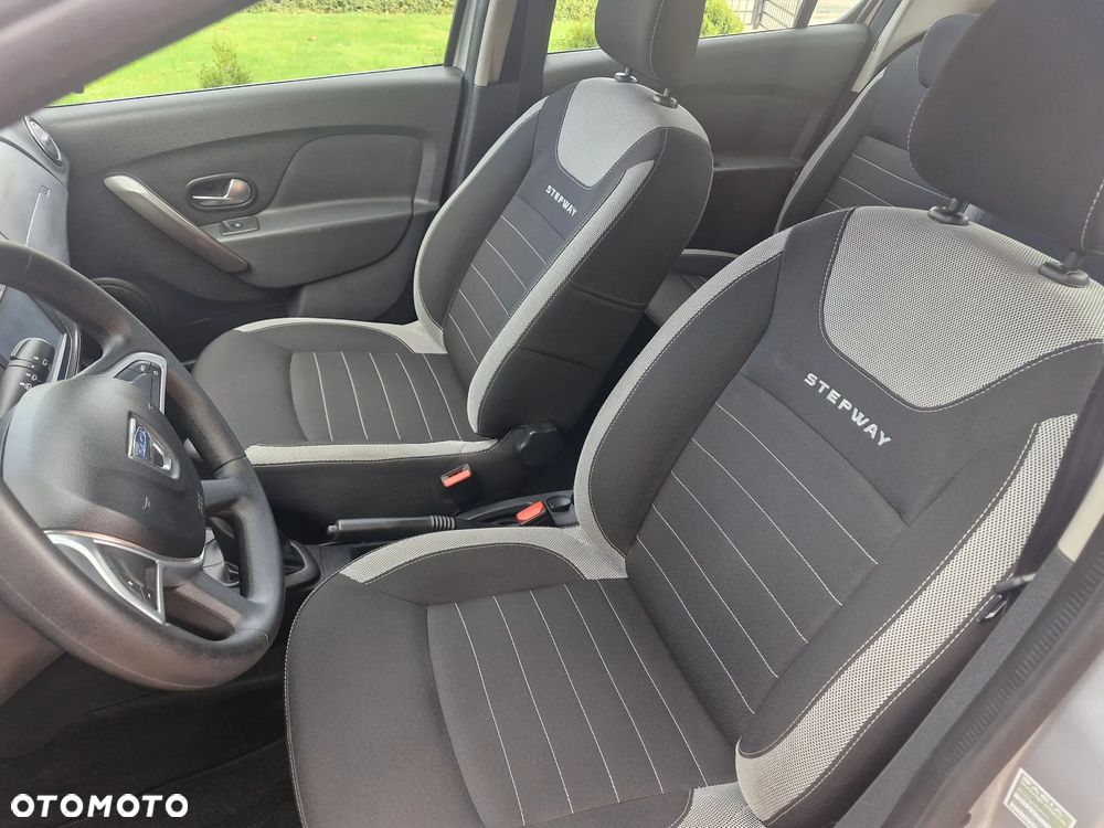 Dacia Sandero Stepway TCe 90 (S&S) Celebration - 20
