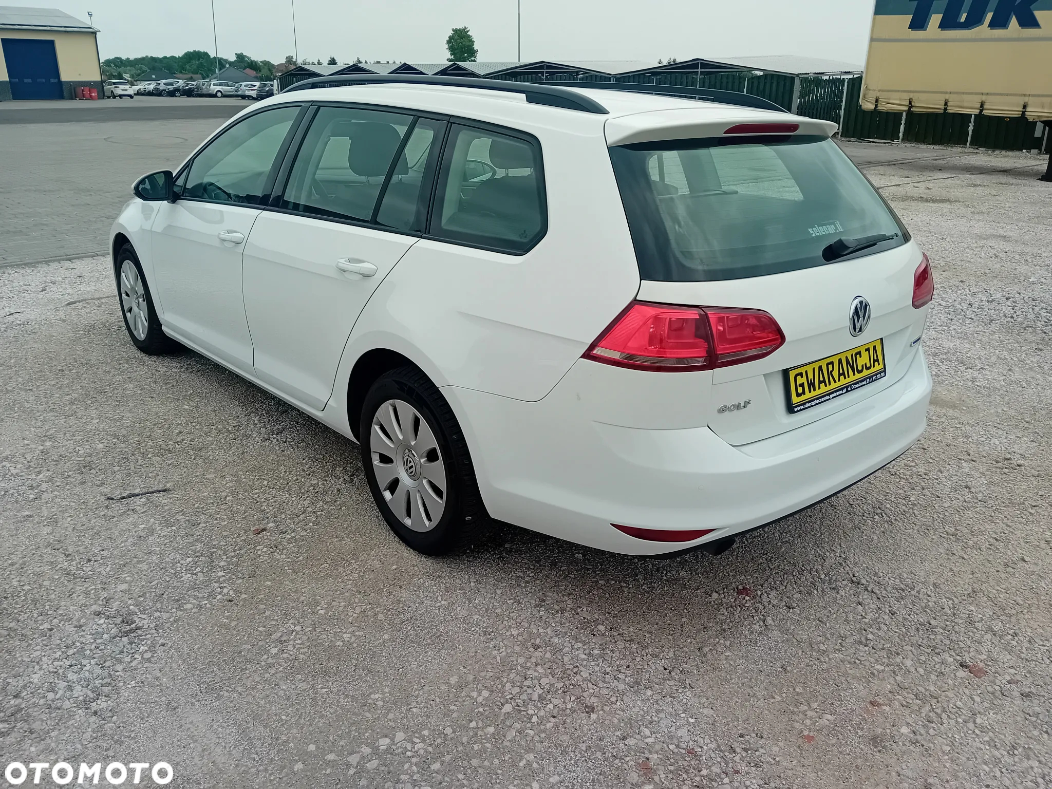 Volkswagen Golf 1.6 TDI BlueMotion Technology Comfortline - 5