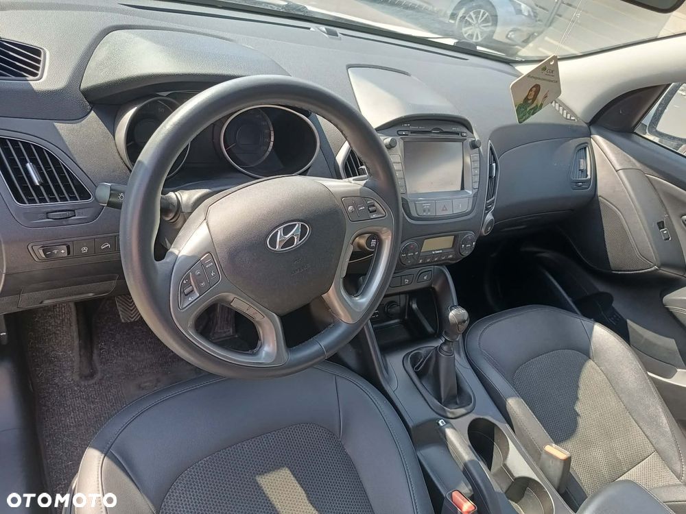 Hyundai ix35 1.6 2WD blue Comfort - 14