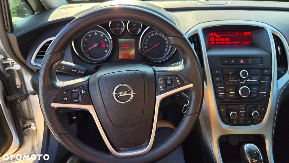 Opel Astra - 27