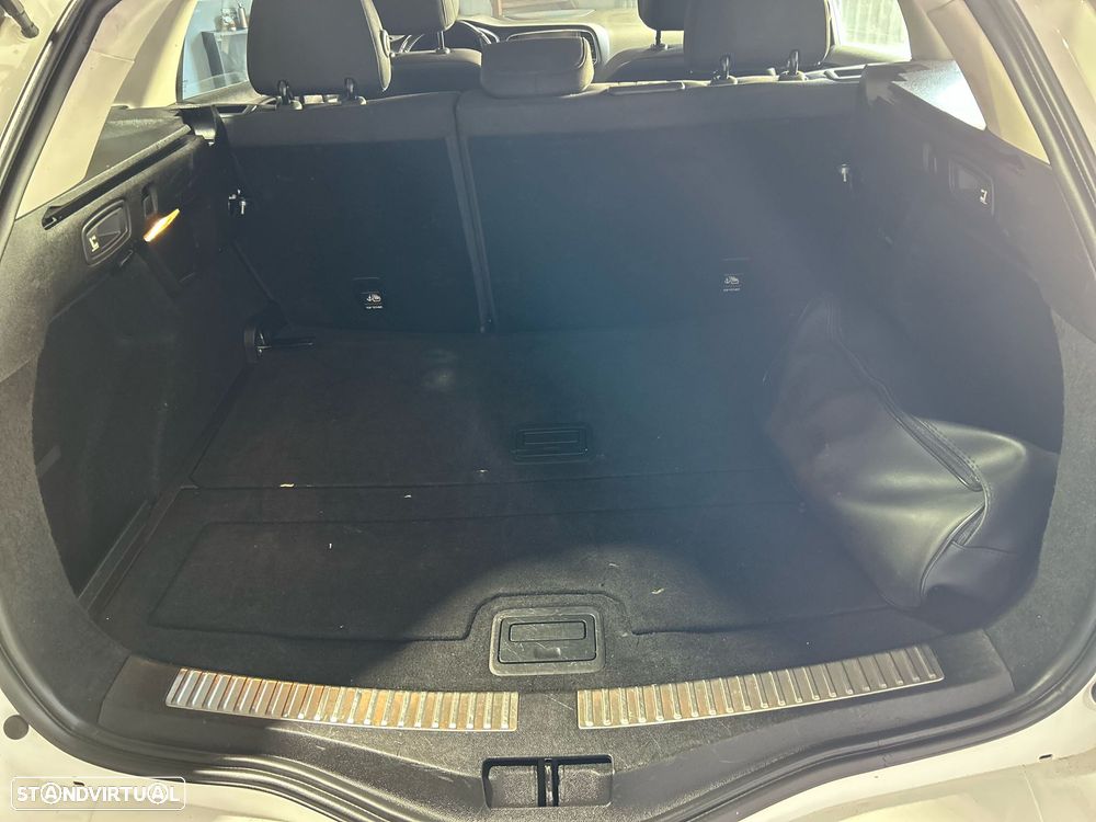 Renault Mégane BLUE dCi 115 ZEN - 37