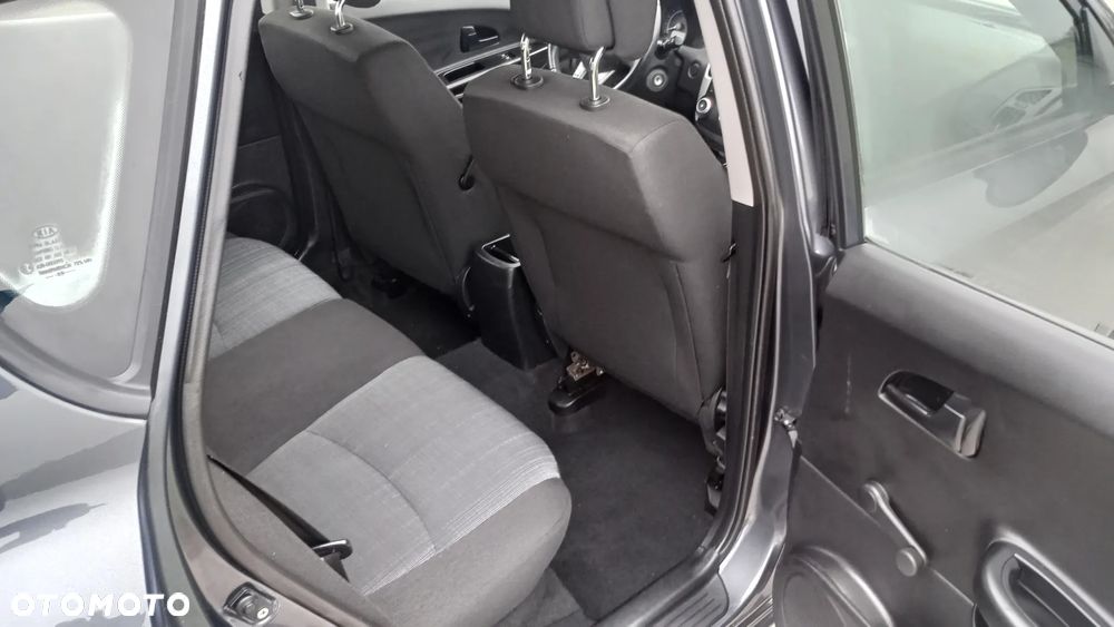 Kia Ceed 1.4 CVVT Attract - 19