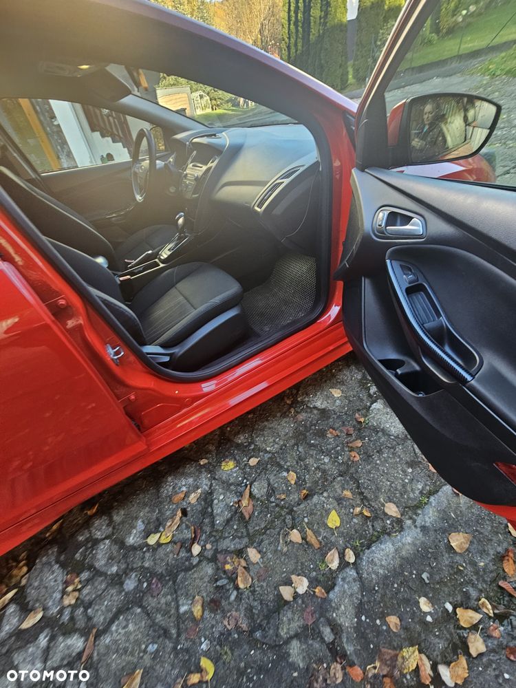 Ford Focus - 8