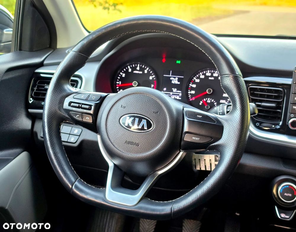 Kia Stonic 1.4 L - 22