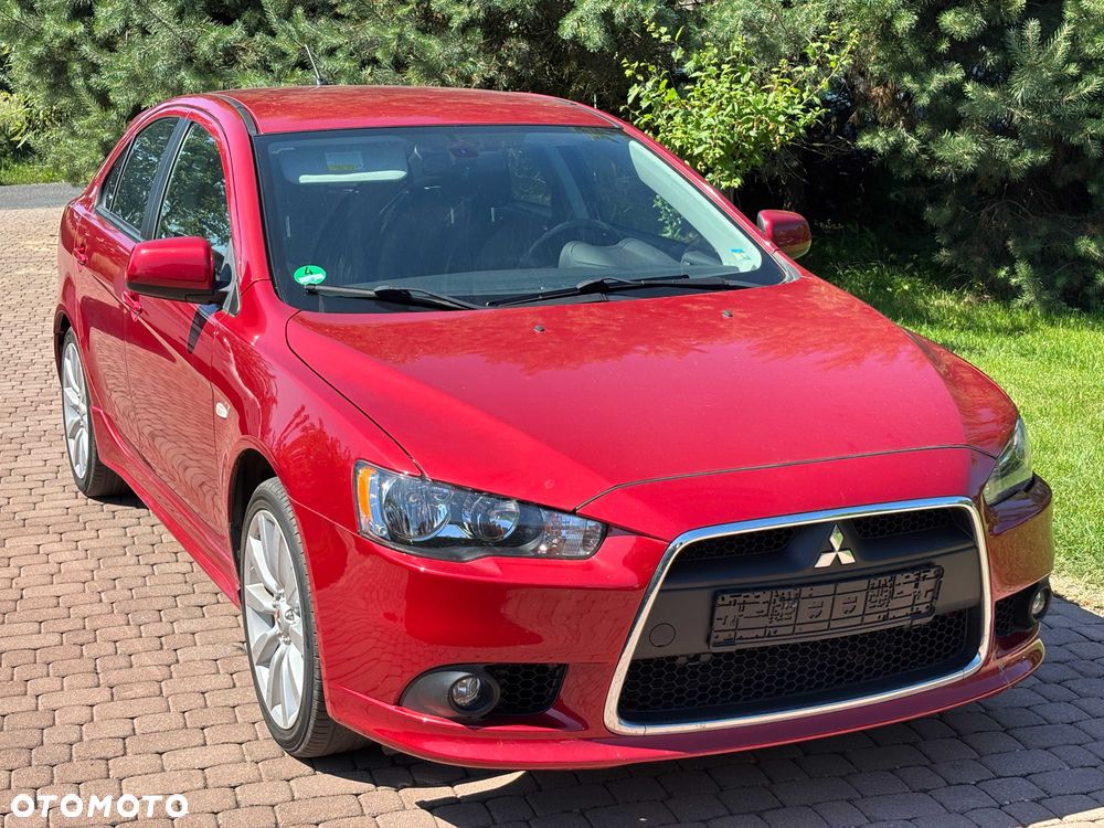 Mitsubishi Lancer - 2