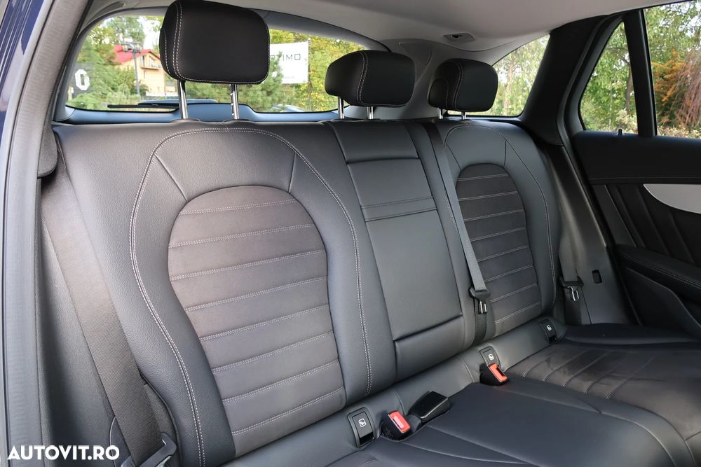 Mercedes-Benz GLC 300 de 4Matic 9G-TRONIC AMG Line - 16