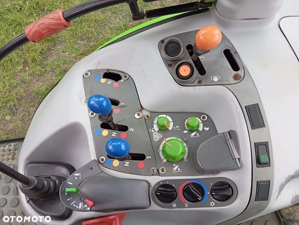 Deutz-Fahr Agrotron 4.70s - 10