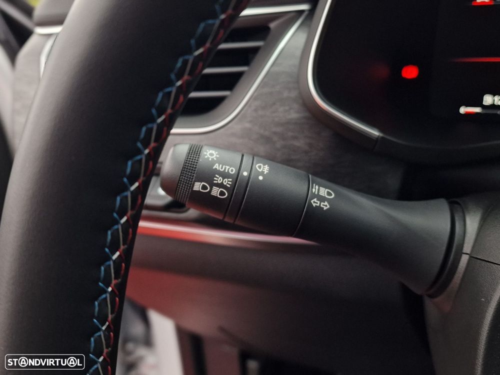 Renault Arkana 1.3 TCe Esprit Alpine EDC - 27