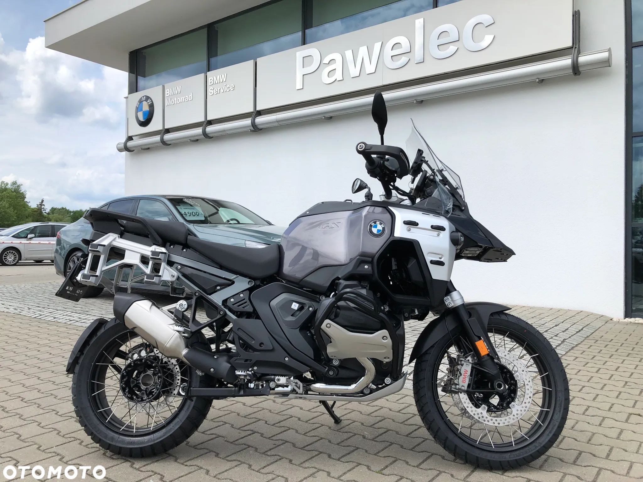 BMW R - 1