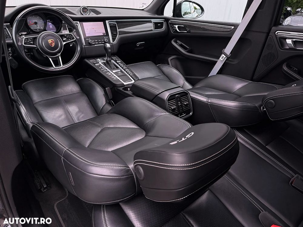 Porsche Macan - 18