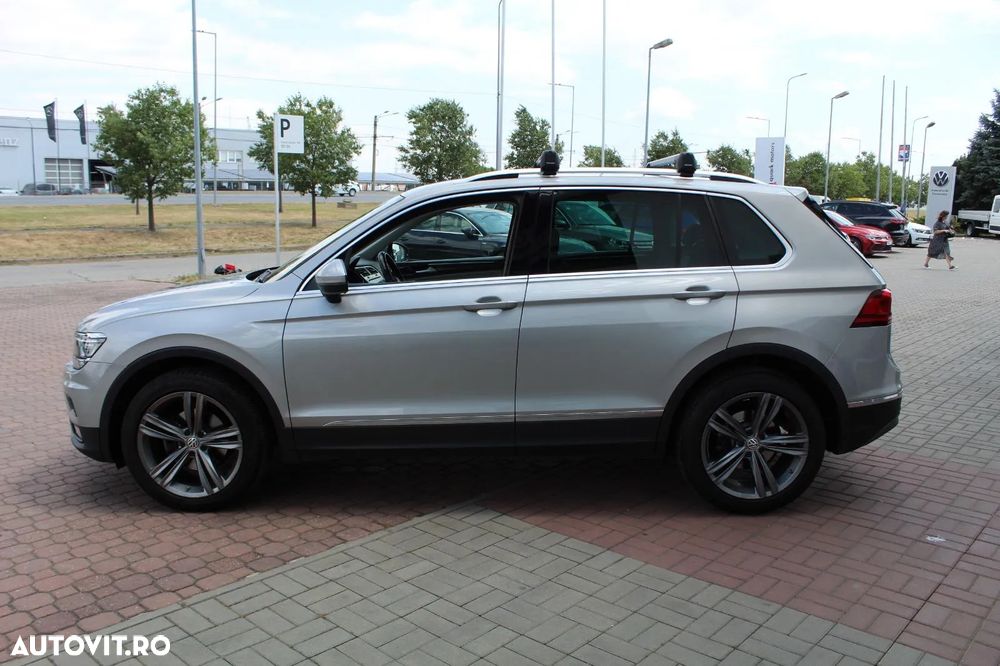 Volkswagen Tiguan 2.0 TDI 4Mot DSG Comfortline - 27