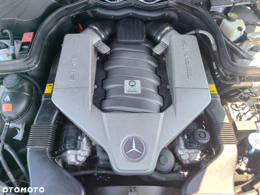 Mercedes-Benz Klasa C 63 AMG 7G-TRONIC Performance Plus - 15
