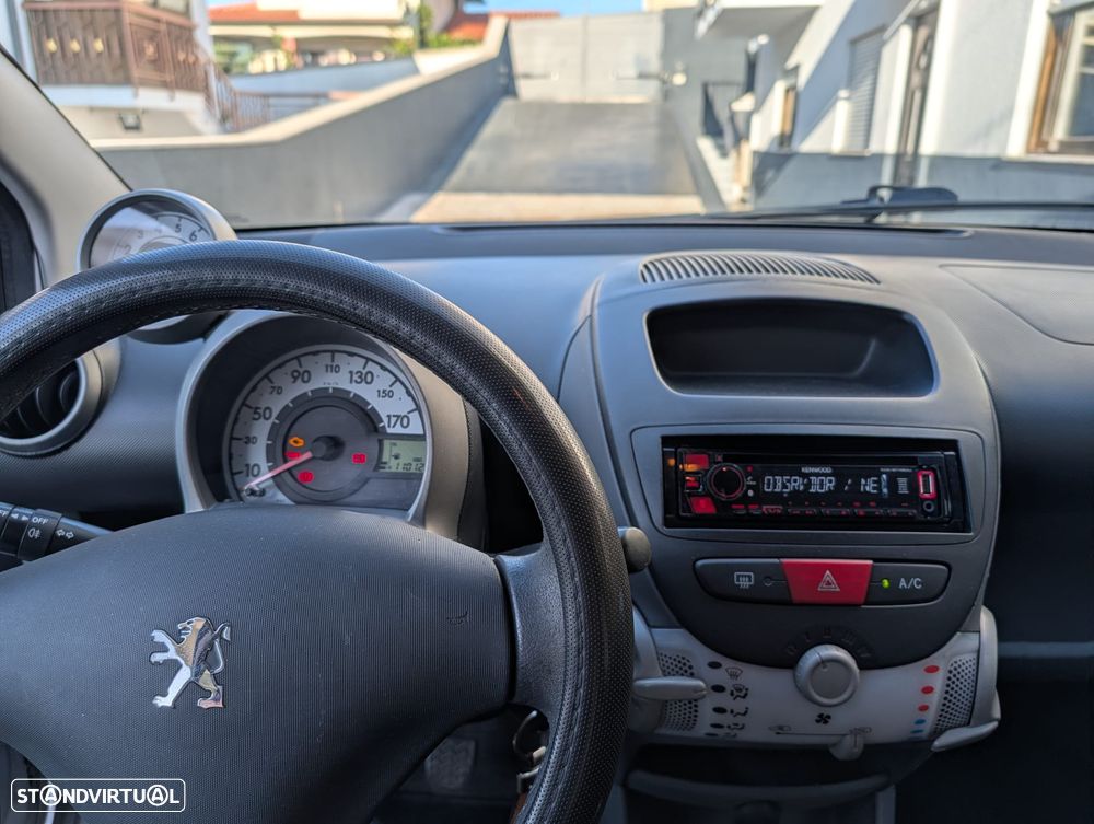 Peugeot 107 1.0 Black&Silver - 12