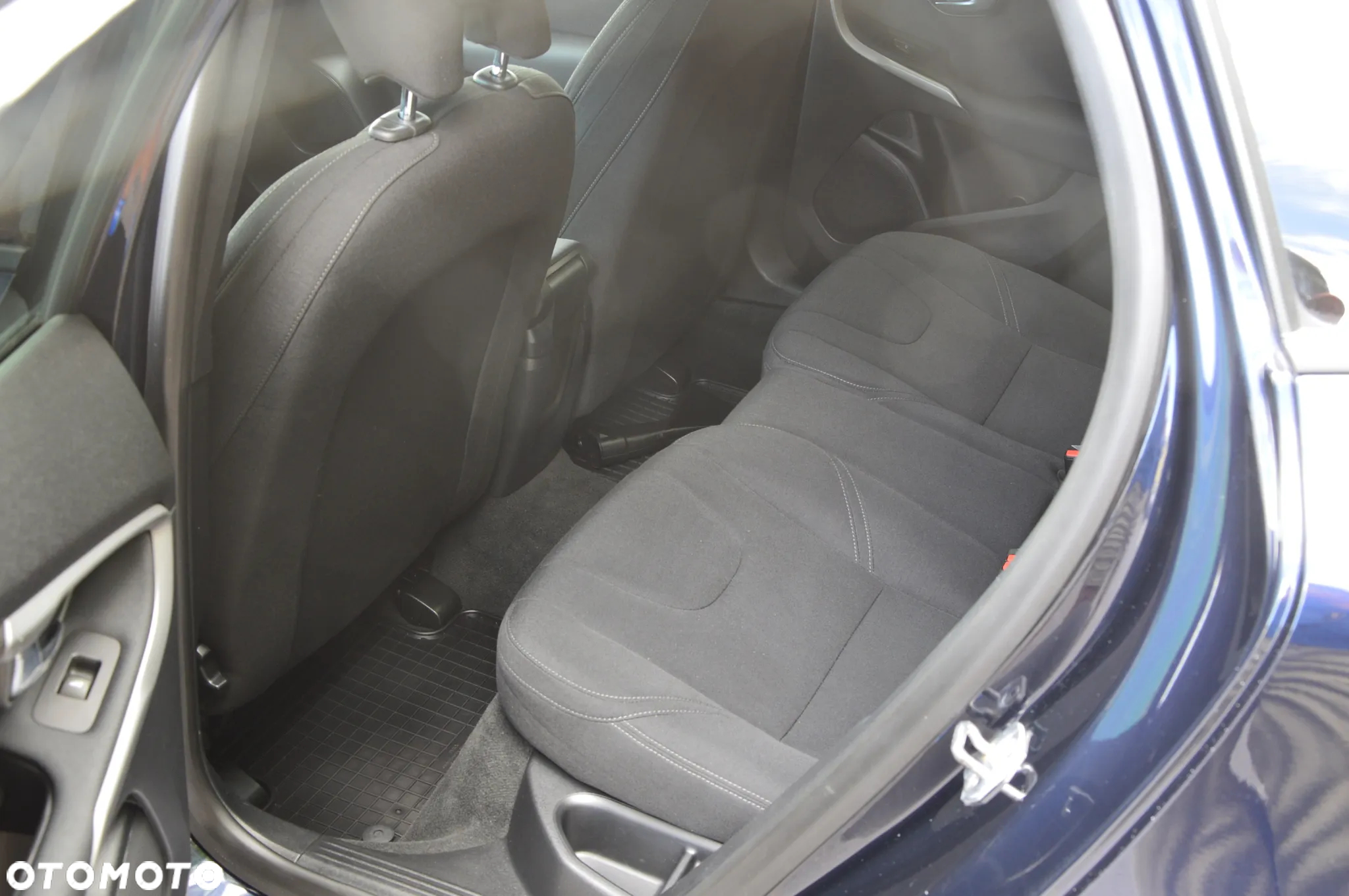 Volvo V40 D2 Drive-E Dynamic Edition - 9