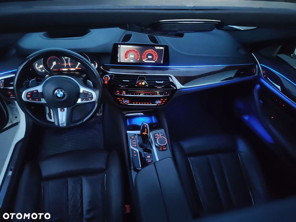 BMW Seria 5 540i xDrive M Sport sport - 16