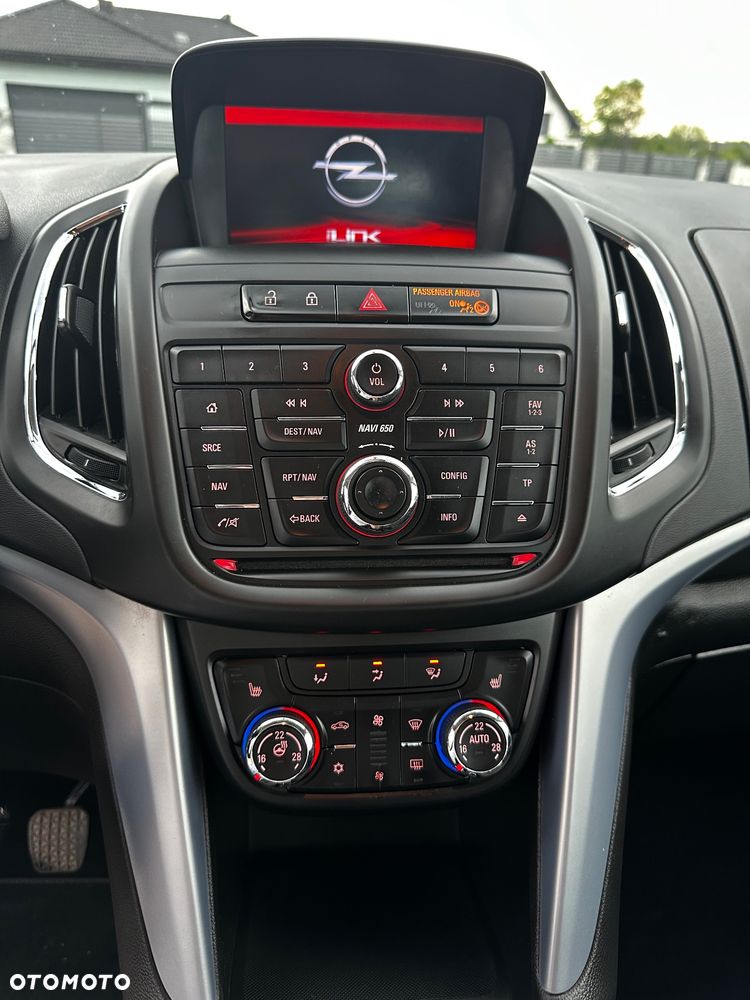 Opel Zafira 1.4 T Elite - 8
