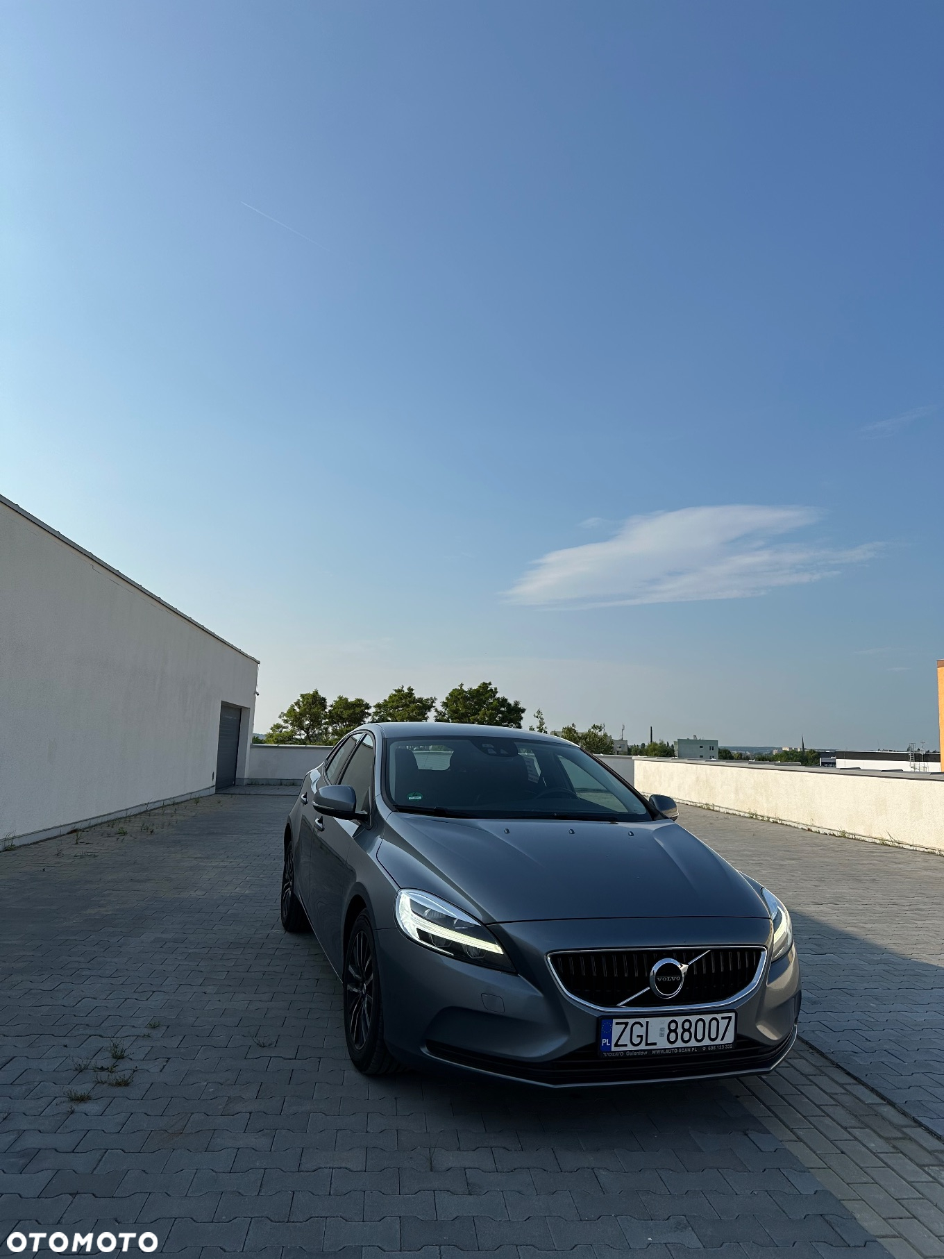 Volvo V40 D2 Drive-E Summum - 3