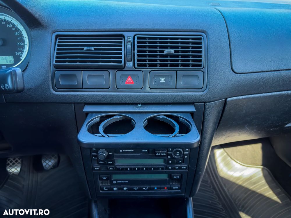 Volkswagen Golf 1.9 TDI - 8