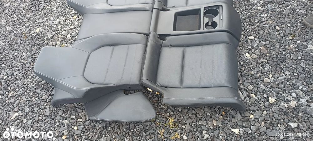 MERCEDES W207 AMG KANAPA TYLNA SKÓRA CZARNA BIAŁA NIĆ - 3
