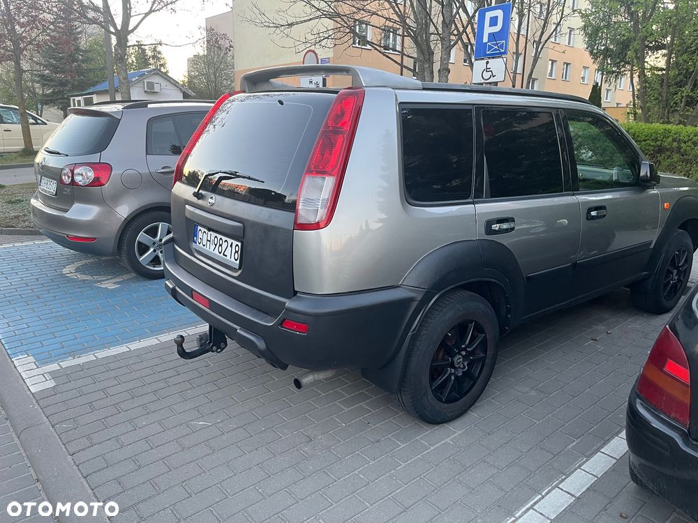 Nissan X-Trail - 4