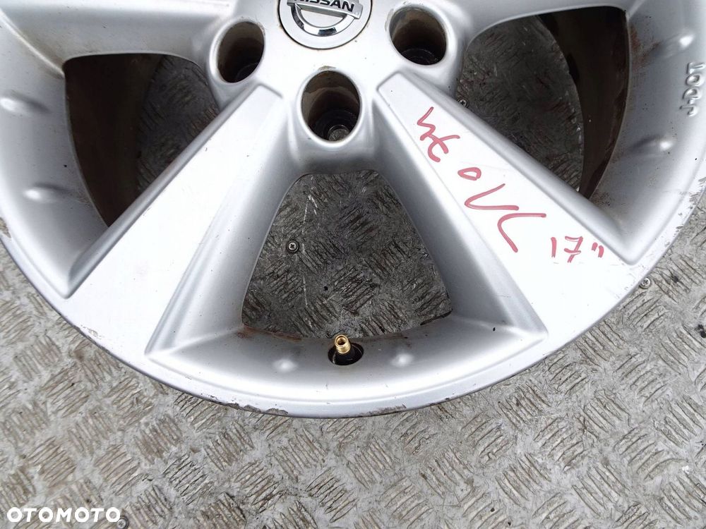 Alufelga Nissan Qashqai J10 17" 5x114.3 ET 40 - 5