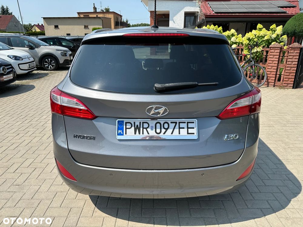 Hyundai i30 - 34
