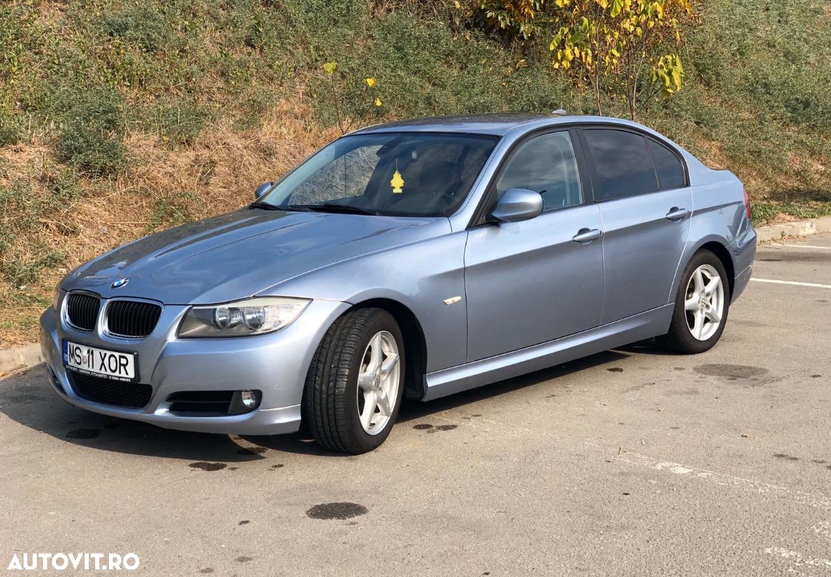 BMW Seria 3 318d - 1