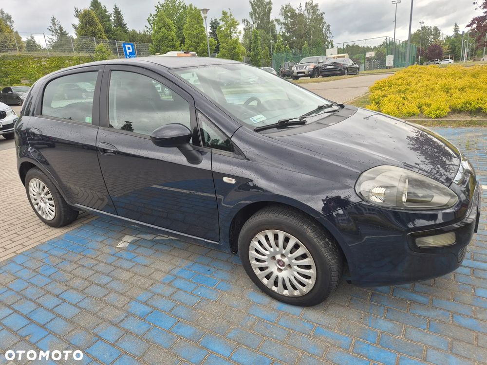 Fiat Grande Punto Actual 1.4 8V Estiva Blue&Me - 2