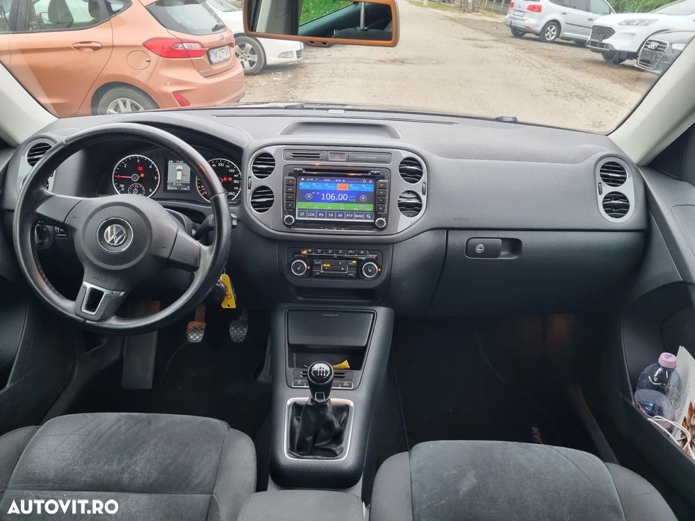 Volkswagen Tiguan 2.0 TDI DPF 4Motion BlueMotion Technology Exclusive - 13