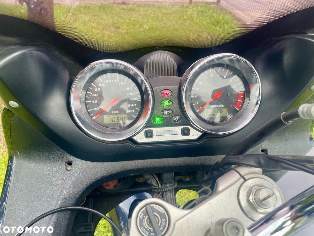 Suzuki Bandit - 10