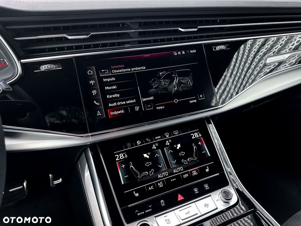 Audi Q8 - 33