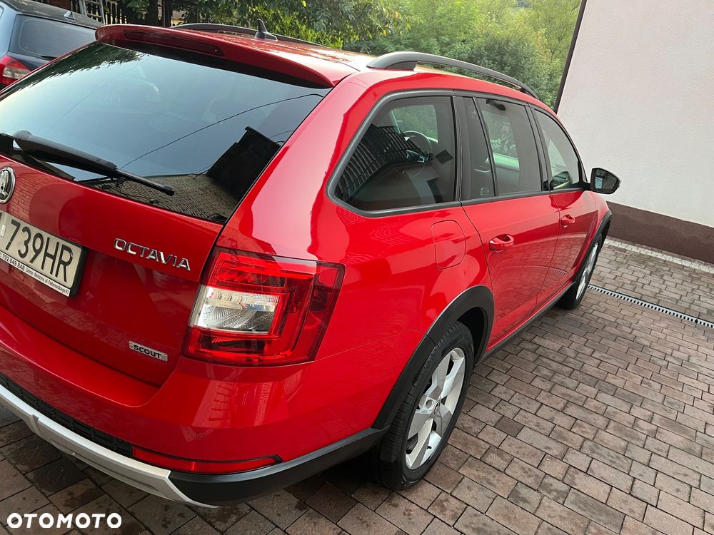 Skoda Octavia Scout 2.0 TDI 4x4 DSG - 7